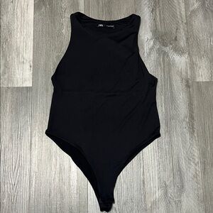 Zara woman’s double lined Bodysuit/ black / size M